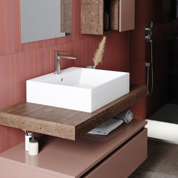 Lavabo da appoggio o sospeso in ceramica bianca con foro rubinetto modello Flos 51x42 BathCore