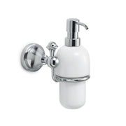 Dispenser sapone a parete con erogatore cromato Nevis di Gedy - Cromato by CeramicStore | Lo specialista del tuo bagno