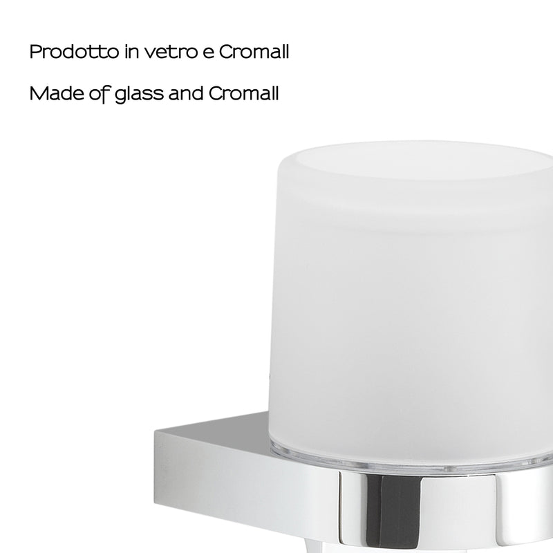Distributore di sapone tondo di Gedy modello Giava da 150 ml in vetro e Cromall - Cromato by CeramicStore | Lo specialista del tuo bagno