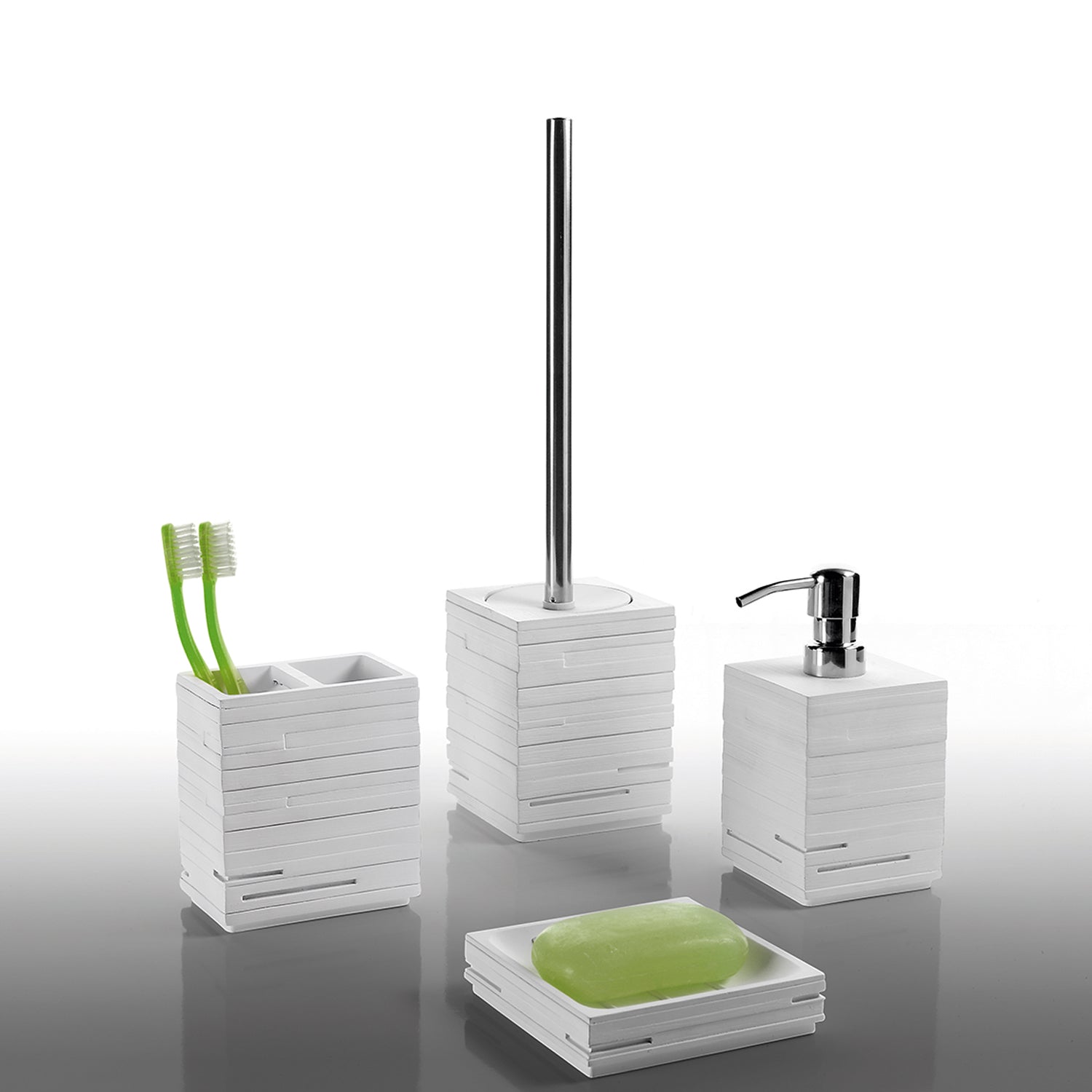 Scopino da appoggio con ciuffo in setole Gedy serie Quadrotto - Bianco by CeramicStore | Lo specialista del tuo bagno