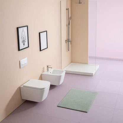 Hängende Badezimmer-Sanitäranlagen mit WC-Sitz BathCore Modell Velvet Rimless/Tornado Quiet 49x34 cm - Weiß