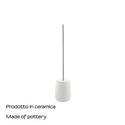 Scopino da appoggio Gedy modello Marika con ciuffo in setole - Bianco by CeramicStore | Lo specialista del tuo bagno